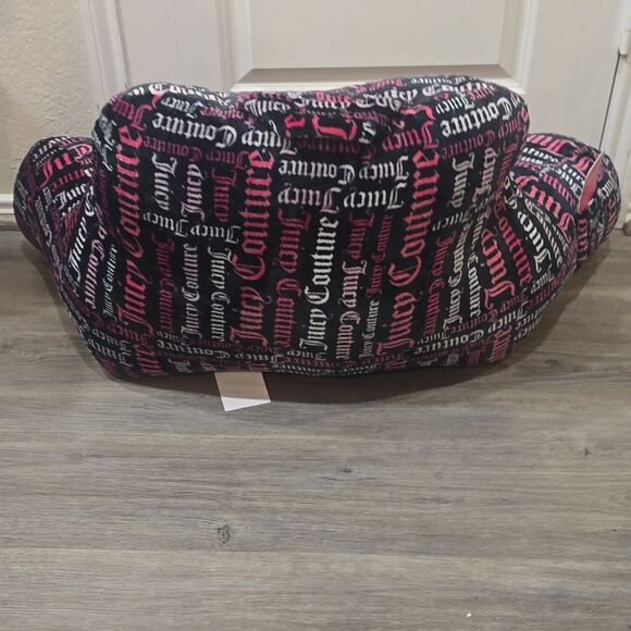Juicy Couture Home Word Play Logo Plush Bed Rest Pillow w/Cell Pocket - Picture 5 of 7